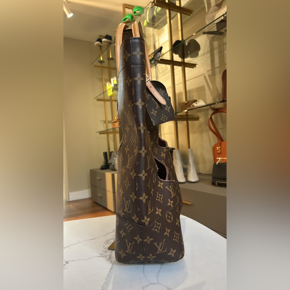 LOUIS VUITTON x COMME DES GARÇON Rei Kawakubo Bag - Picture 3 of 16